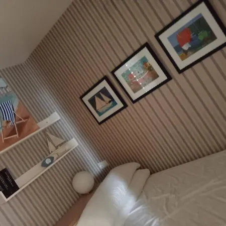 Vegas, Esc-1, 7-14 Apartment *